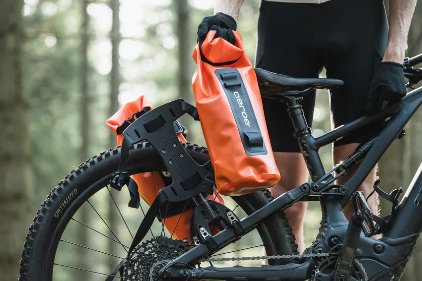 Aeroe Heavy Duty Drybag 8L (ORANGE) - Image 7